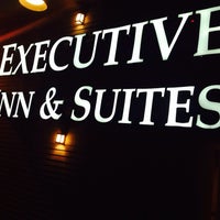 Das Foto wurde bei Executive Inn &amp;amp; Suites von Netspoky am 11/2/2013 aufgenommen