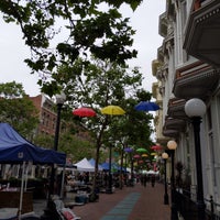 Photo taken at Old Oakland Farmers&amp;#39; Market by Khaleesi f. on 5/24/2019