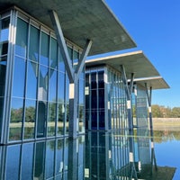 รูปภาพถ่ายที่ Modern Art Museum of Fort Worth โดย Alexander K. เมื่อ 11/17/2022