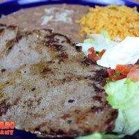 รูปภาพถ่ายที่ El Paso Taco Restaurant โดย El Paso Taco Restaurant เมื่อ 6/7/2018