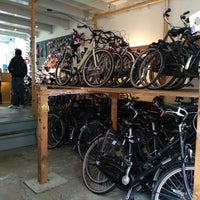 Das Foto wurde bei Discount Bike Rental von Eleonora R. am 8/27/2018 aufgenommen