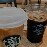 Photo taken at Starbucks by roxana M. on 7/24/2022