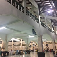 Foto scattata a Masjid Agung Sudirman da Dyah Peni H. il 10/18/2016
