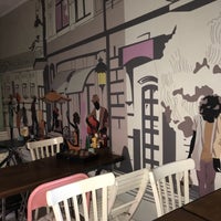 Foto diambil di Safiye Cafe &amp;amp; Brasserie oleh ✨ pada 9/24/2018