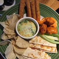 Photo taken at Applebee&amp;#39;s Grill + Bar by Michelle S. on 8/9/2015