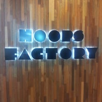 Photo taken at Hoops Factory by siew siong k. on 2/20/2013