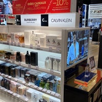 Photo taken at BuY Paris Duty Free by Janner A. on 10/29/2021