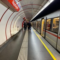Photo taken at U Südtiroler Platz - Hauptbahnhof by Janner A. on 4/22/2022