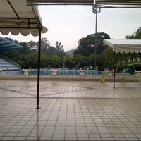 Photo taken at CCAB Swimming Complex by Frodeno L. on 12/30/2012