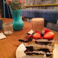 Photo taken at Favorite Cake by Tatyana K. on 11/4/2018