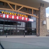 Foto tirada no(a) Village Centre Cinemas por Candn G. em 3/27/2013