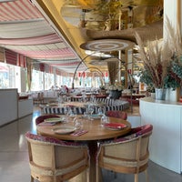 รูปภาพถ่ายที่ Maná 75 - paella restaurant Barcelona โดย Giovanni G. เมื่อ 9/26/2021