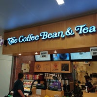 Photo taken at The Coffee Bean &amp;amp; Tea Leaf by Sunny S. on 8/10/2020