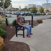 Photo taken at LongHorn Steakhouse by Sunny S. on 10/11/2019