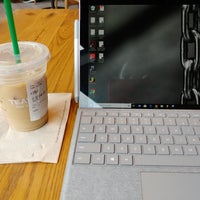 Photo taken at Starbucks by Sunny S. on 8/18/2018