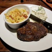 Photo taken at LongHorn Steakhouse by Sunny S. on 6/23/2017