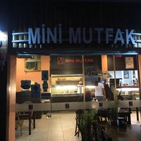 Photo taken at Mini Mutfak by Çiğdem on 8/1/2018