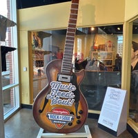 Photo taken at Rock&amp;#39;n&amp;#39;Soul Museum by William B. on 5/16/2022