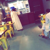 Photo taken at Shakeburger by Abdulaziz (. on 5/13/2019