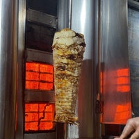 3/21/2022에 H ☕️님이 Shawarma Lagaleeg에서 찍은 사진
