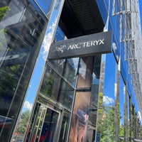Photo taken at Arc&amp;#39;teryx by Danny G. on 8/12/2022