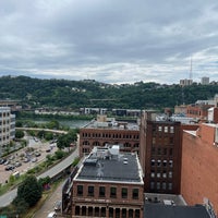 7/28/2022 tarihinde Danny G.ziyaretçi tarafından Distrikt Hotel Pittsburgh, Curio Collection by Hilton (duplicate of 62e2ac67d5abf741ca8c4643)'de çekilen fotoğraf