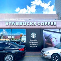 Photo taken at Starbucks by Hawida on 7/20/2022