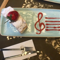 Das Foto wurde bei Livago Pasta Cafe &amp;amp; Restaurant von Işıl ireM am 2/4/2016 aufgenommen