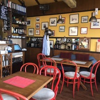 Foto tirada no(a) Taverna Tirona por Vigan em 8/23/2018