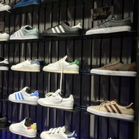 adidas winkel belgie
