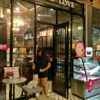 Photo taken at Cupcake love by Pom P. on 7/13/2016