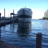 รูปภาพถ่ายที่ Odyssey Cruises โดย Yolanda L. เมื่อ 6/7/2015