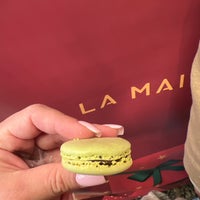 Photo taken at La Maison Du Chocolat by Duygu S. on 12/27/2022