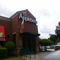 Photo taken at Applebee&amp;#39;s Grill + Bar by Jheanelle on 5/11/2013