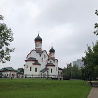 Photo taken at Парк «Новые Черёмушки» by Анна О. on 7/24/2018