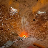 Foto diambil di The Salt Cave Minnesota oleh Susie S. pada 2/2/2022