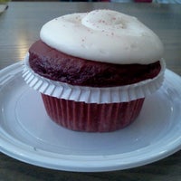 Photo taken at Dinkel&amp;#39;s Bakery by Geraly O. on 5/18/2013