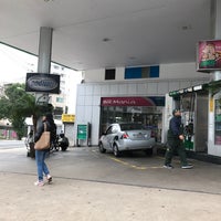 Photo taken at Estação Vila Mariana (Metrô) by Sinha L. on 5/24/2017