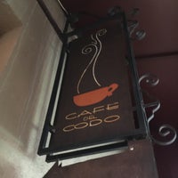 Foto diambil di Café del Codo oleh José J. pada 9/21/2019