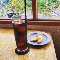 Photo taken at MAMMOTH COFFEE by Okutani T. on 7/29/2018