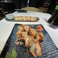 3/30/2022 tarihinde Nickziyaretçi tarafından Edo Sushi'de çekilen fotoğraf