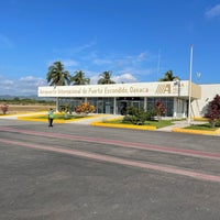 Photo taken at Aeropuerto Internacional de Puerto Escondido (PXM) by Kirsty L. on 12/25/2022