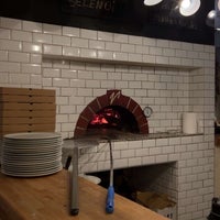 Photo taken at Pizzeria Pidos by 🫀. on 4/23/2024
