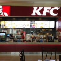 4/1/2013 tarihinde Михаил К.ziyaretçi tarafından KFC'de çekilen fotoğraf