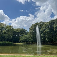 Photo taken at Yoyogi Park Fountain by Toraneko P. on 8/10/2023