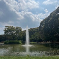 Photo taken at Yoyogi Park Fountain by Toraneko P. on 9/17/2023