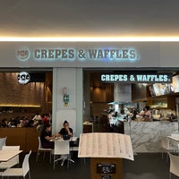 Photo taken at Crepes &amp;amp; Waffles by Cesar O. on 8/20/2022