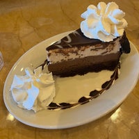 Photo taken at The Cheesecake Factory by Cesar O. on 2/12/2023