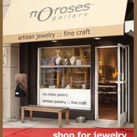 รูปภาพถ่ายที่ No Roses Artisan Jewelry Los Angeles โดย No Roses Artisan Jewelry Los Angeles เมื่อ 12/11/2013