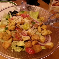Photo taken at Olive Garden by Moheet B. on 7/8/2013